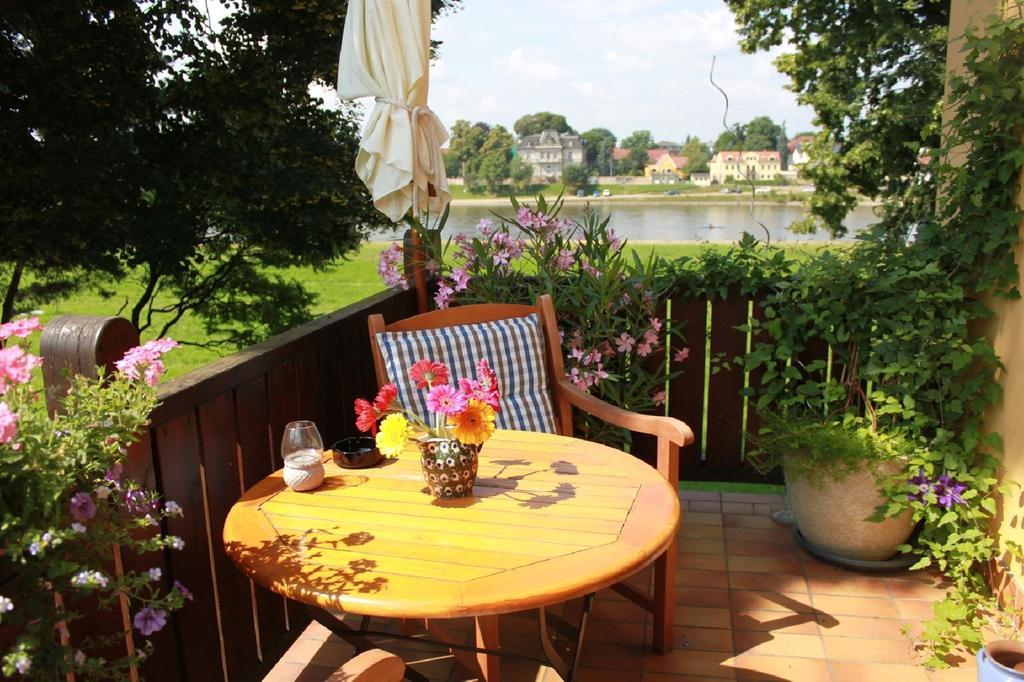 Traumhaftes Elb-Chalet Dresden Ngoại thất bức ảnh